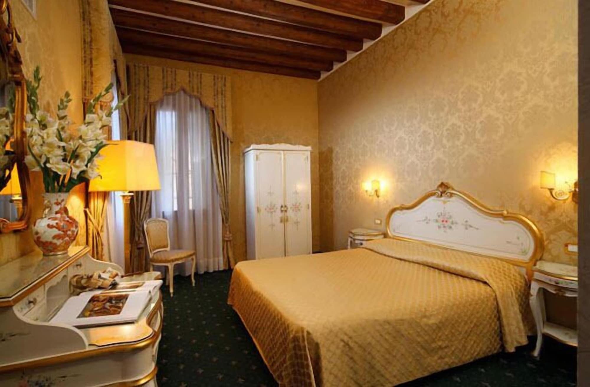Hotel Castello Venedig Exterior foto